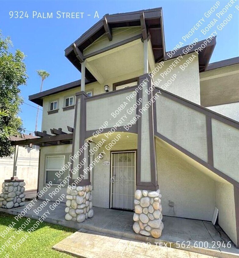 Foto principal - 9324 Palm St
