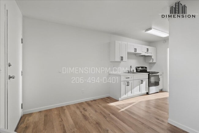 Building Photo - Columbia Apartments