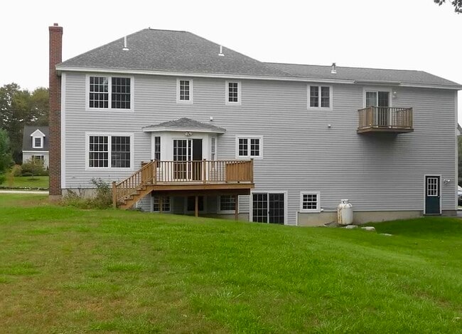 Building Photo - 5 Sunnyfield Ln