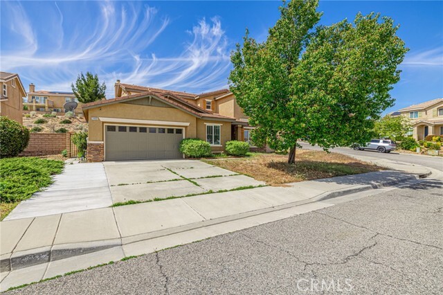 Foto principal - 2400 Allyssum Pl