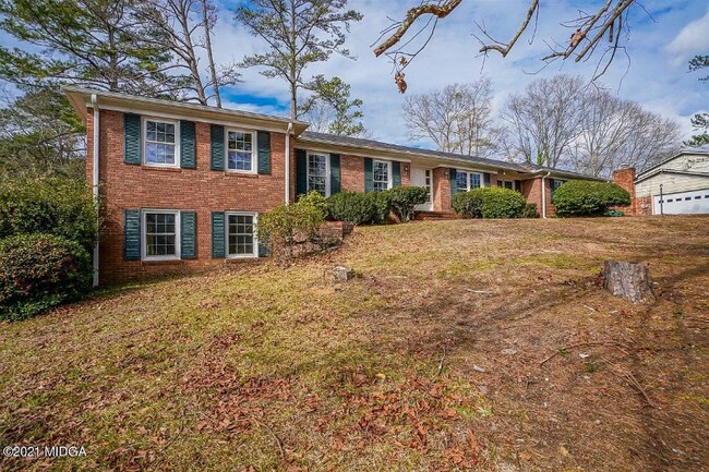 Building Photo - 780 Captain Kell Dr