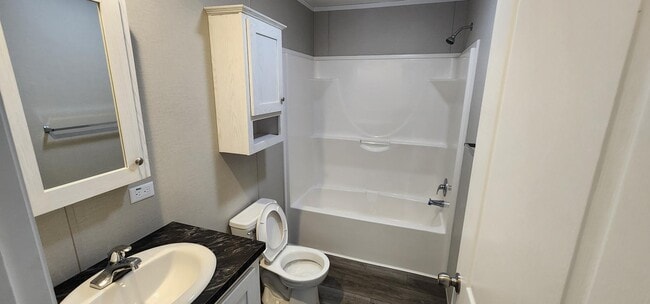 Building Photo - 2467 8 Mile Rd