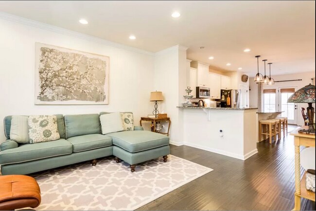 Building Photo - 232 Pebble Beach Ct