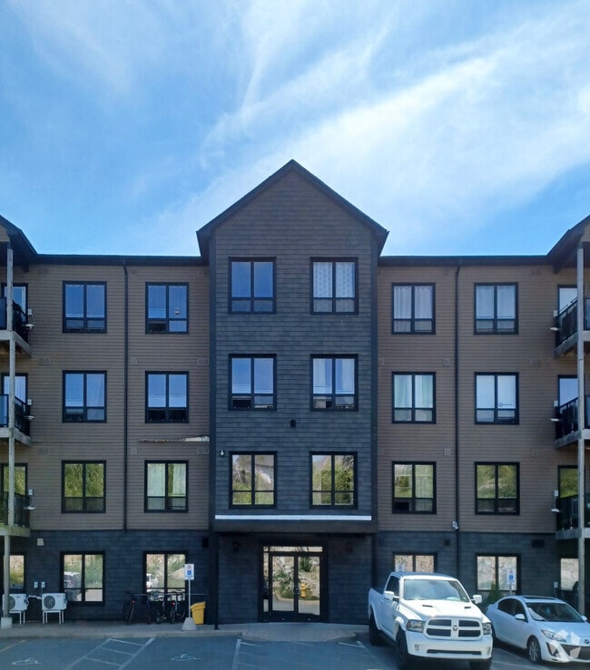 Building Photo - Rockingstone Terrace
