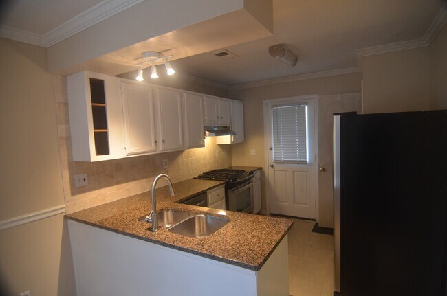 Foto del edificio - 982 Grant St SE