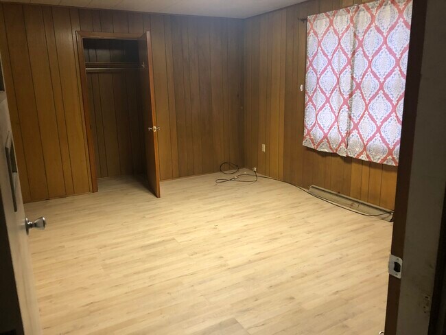 Foto del edificio - 104 N Pike Rd