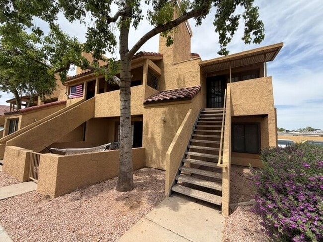 Photo - 4901 S Calle Los Cerros Dr House