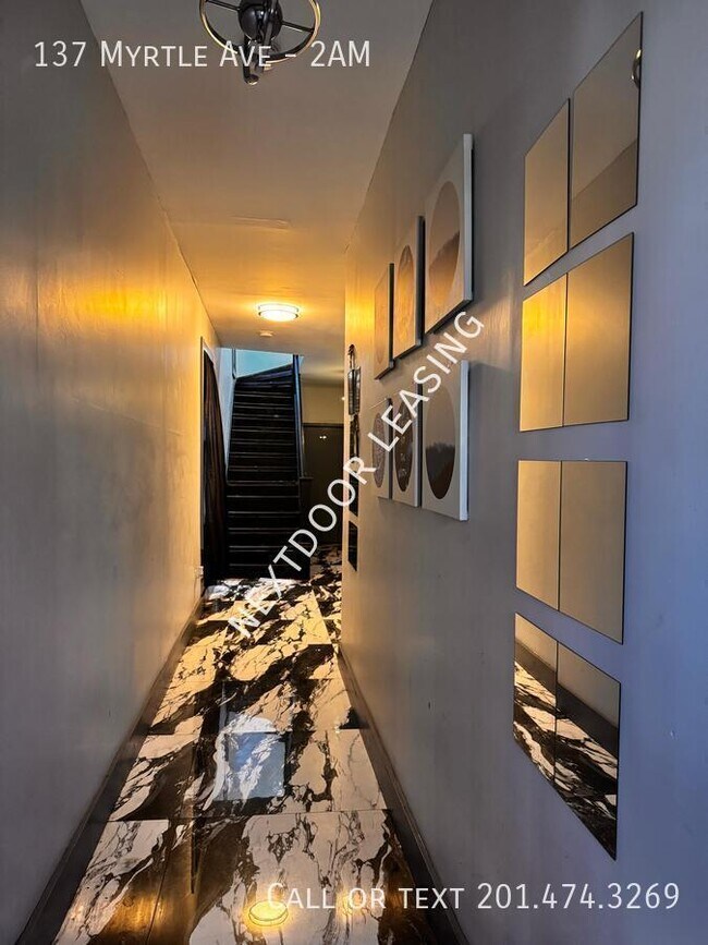 Foto del edificio - 137 Myrtle Ave