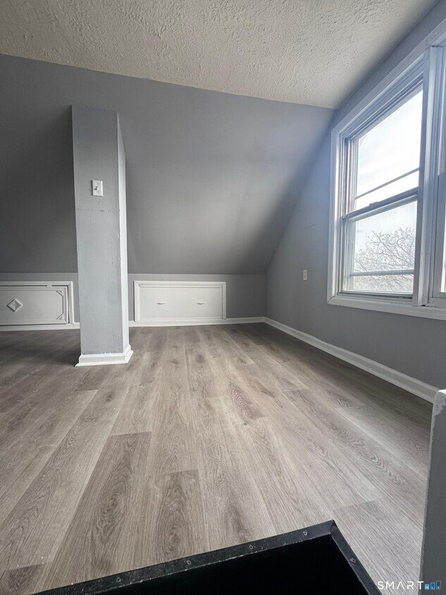 Foto del edificio - 52-54-54 Ives Ct