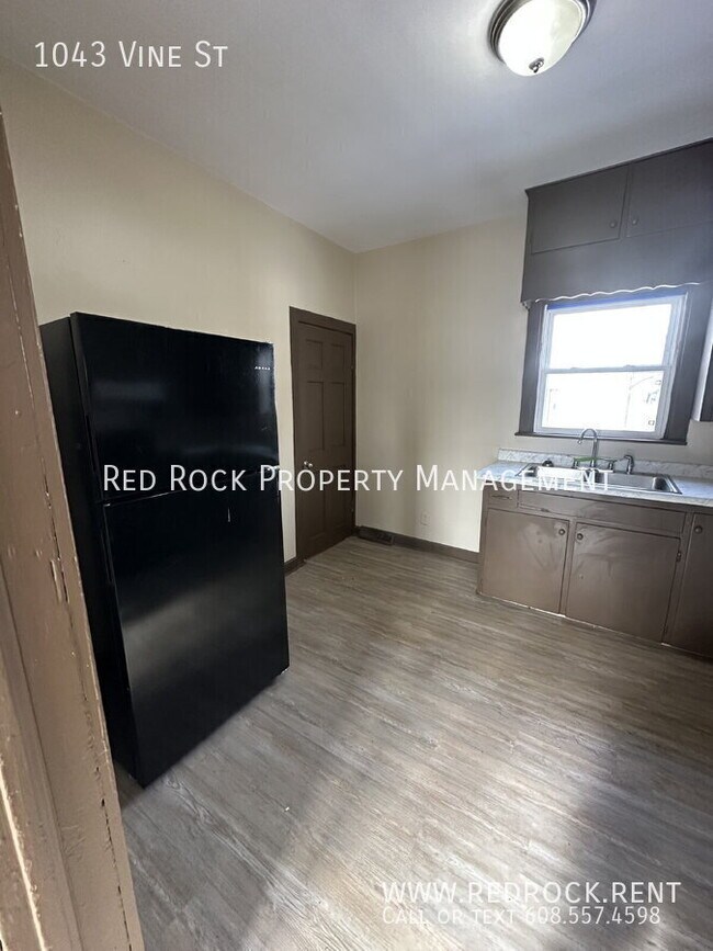 Foto del edificio - 1043 Vine St