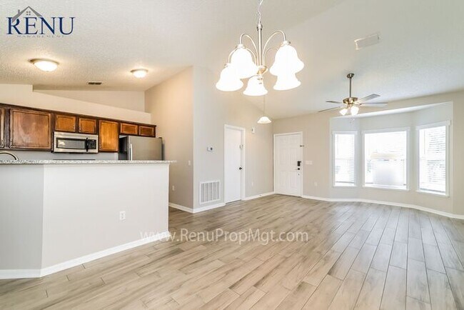Building Photo - This home is available for NO CONTACT show...