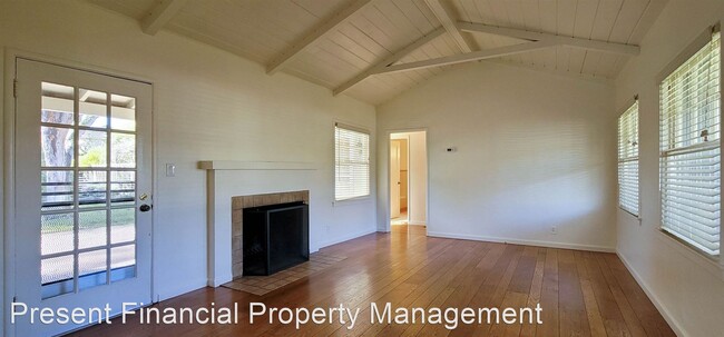 Building Photo - 2 br, 1 bath House - 2570 Bryant St