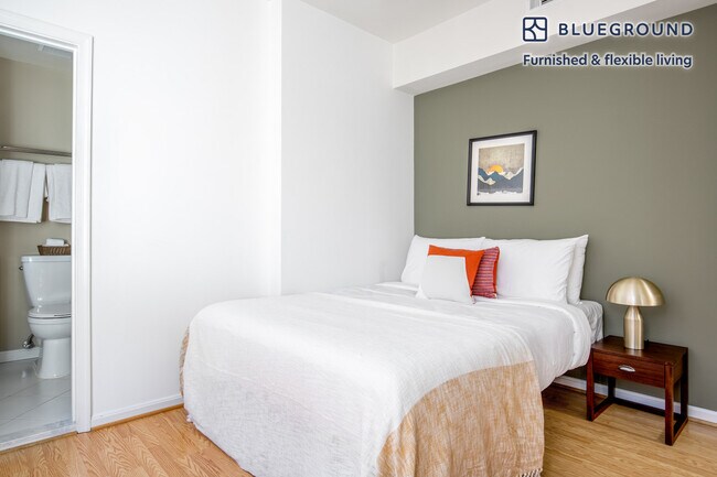 Foto del edificio - 1826 Vernon St NW