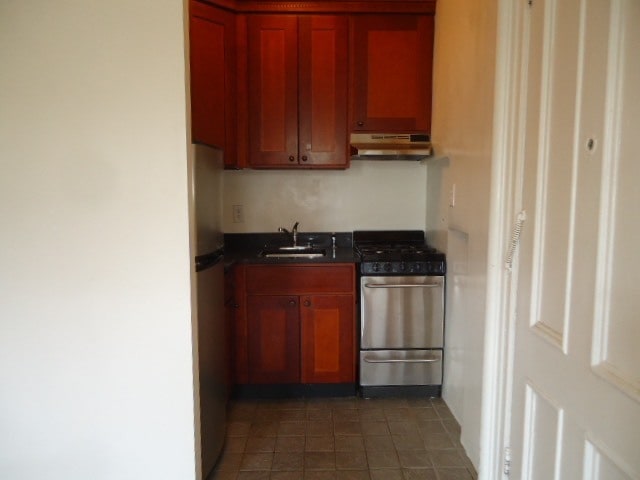 Building Photo - 250 Carlton Ave