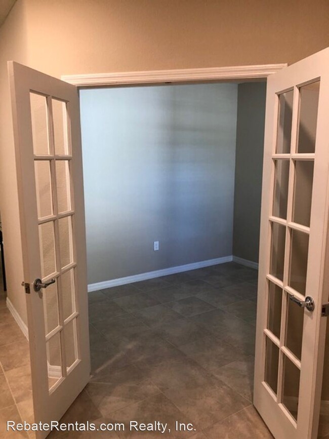 Building Photo - 2 br, 2 bath House - 375 ORCHARD PASS AVE