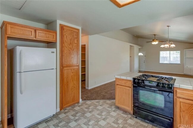 Foto del edificio - 3 Bed 2 Bath Near PV High & Bidwell Park