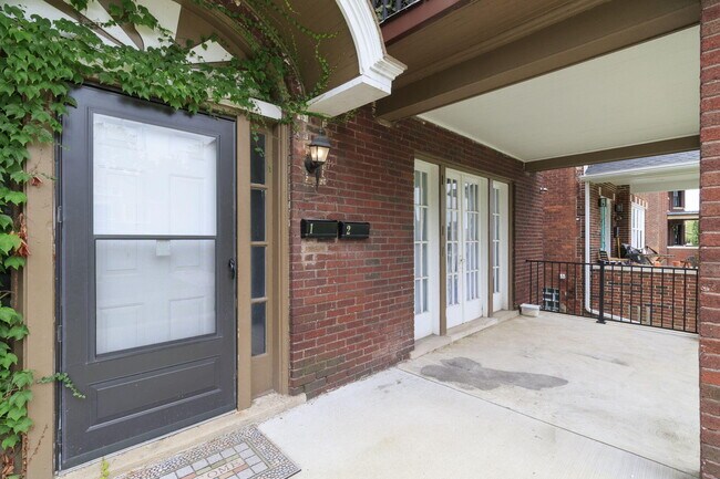 Foto del edificio - 1721 Atkinson St