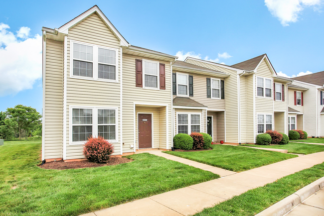 Foto del edificio - Salem Fields Townhomes