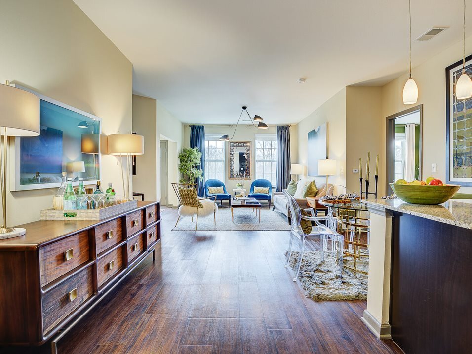 Bella Vista Apartments Rentals in Fishers at 10732 Bella Vista Dr