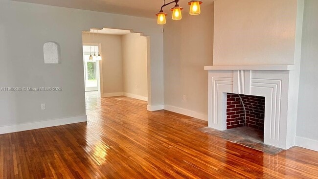 Foto del edificio - 2474 SW 24th Ter