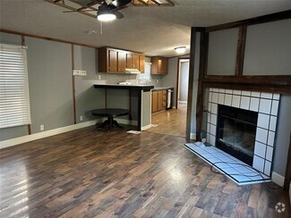 Building Photo - 4763 Elmwood Trail