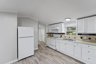 Building Photo - 20693 N Navasota St