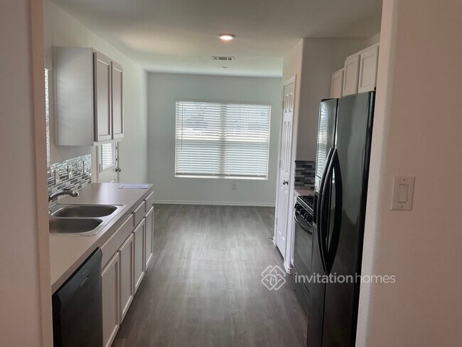 Building Photo - 5960 Rimini Landing Ln