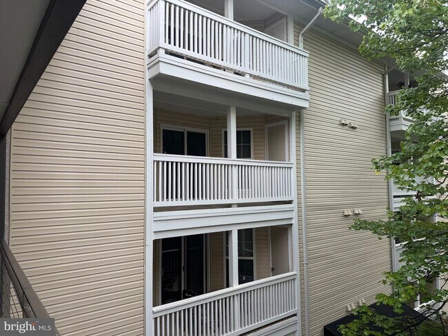 Foto del edificio - 1504 Lincoln Way