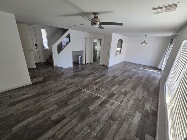 Building Photo - Spacious 3 Bedroom Home with Pool, Spa, Loft & Updated Interior