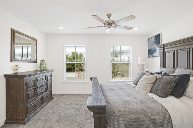 Foto del edificio - 26995 Prt Washington Ln