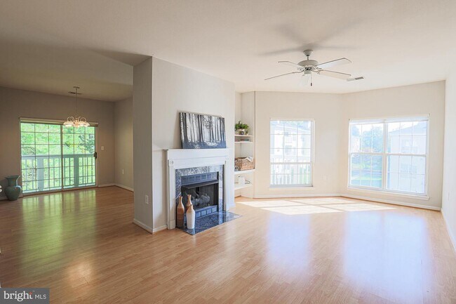 Building Photo - 7036 Toby Dr