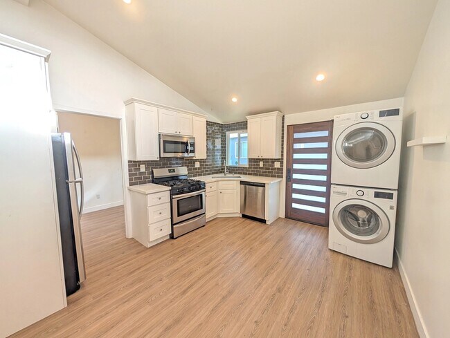 Foto del edificio - 3012 Asbury St