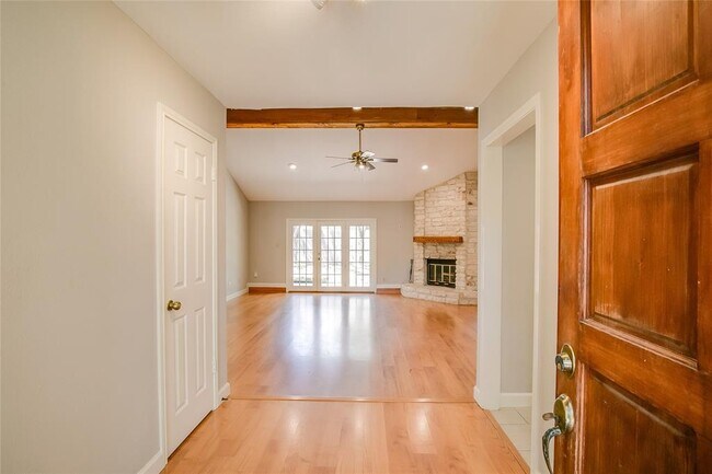 Foto del edificio - 11920 Meadowfire Dr