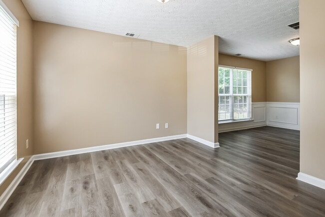 Building Photo - 4103 Laurel Bend Ct