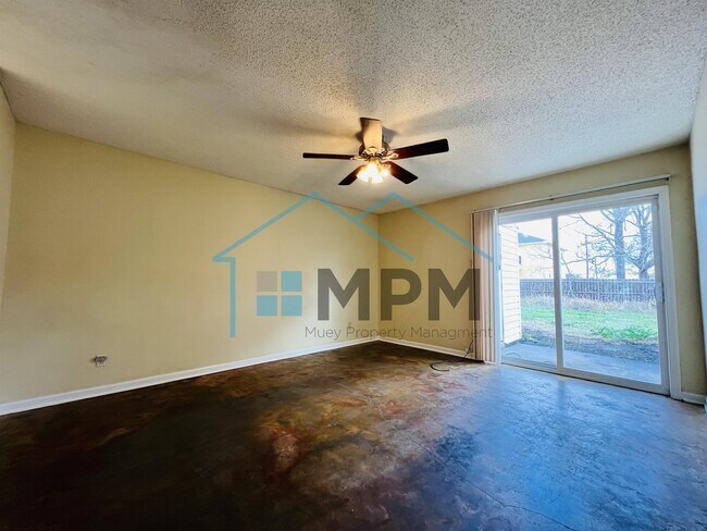 Foto del edificio - 117 Jennifer Ln