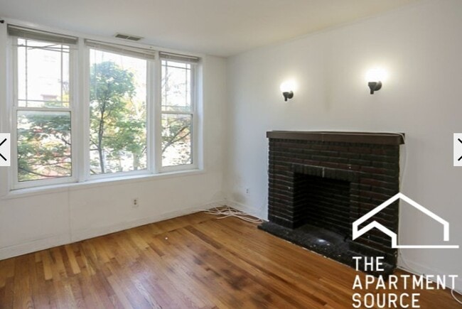 Building Photo - 1507 W Barry Ave