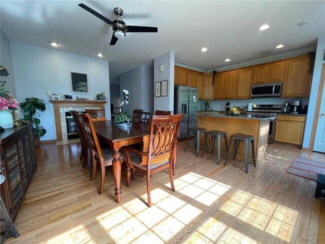Building Photo - 15779 Porchlight Ln