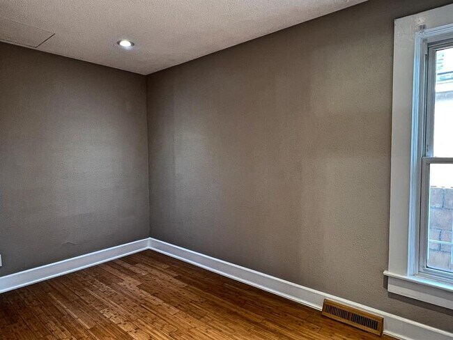 Foto del edificio - 1071 Lipan St