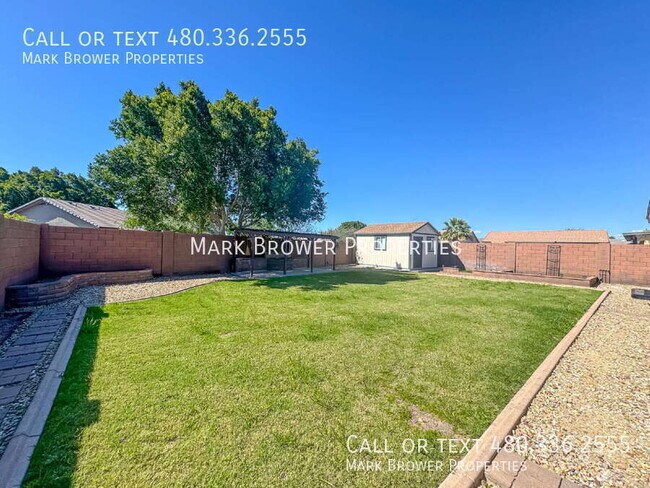 Foto del edificio - 566 S Esmeralda