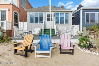 Building Photo - 173 Beach Front