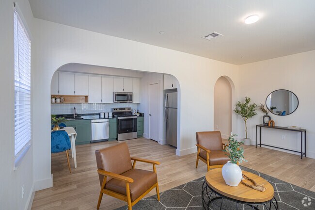 1 habitación, 1 baño - 816 pies cuadrados - Plaza Flats LLC