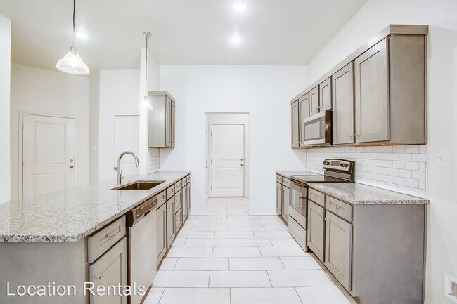 Building Photo - 2 br, 2 bath House - 1714 Corpus Avenue