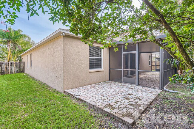 Building Photo - 11409 Blue Lilac Ave