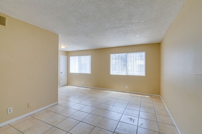 Building Photo - 3615 Kolendo Ct