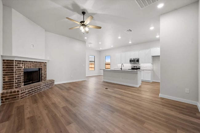 Foto del edificio - New Construction Built in Upland West