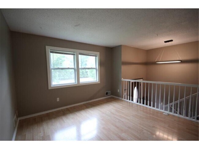 Foto del edificio - 5055 Verde Valley Rd NW