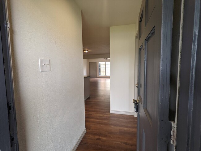 Building Photo - 6303 Georgianna Dr