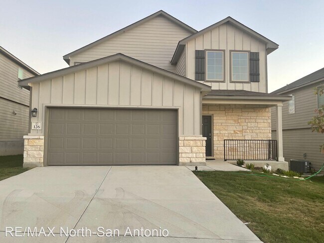 Building Photo - 4 br, 2.5 bath House - 126 Antler Bend