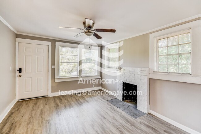 Foto del edificio - 907 47th Way S