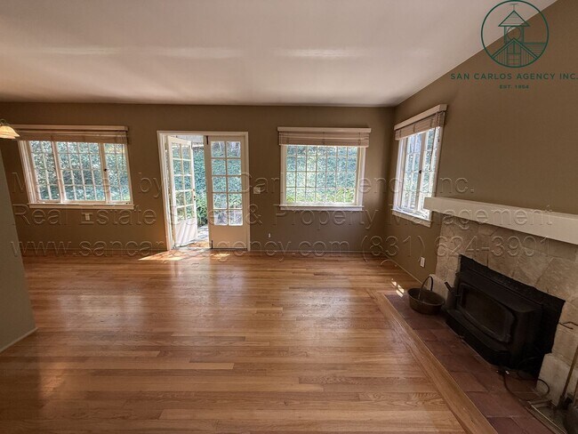 Foto del edificio - Adorable, Private Cottage in Jack's Peak